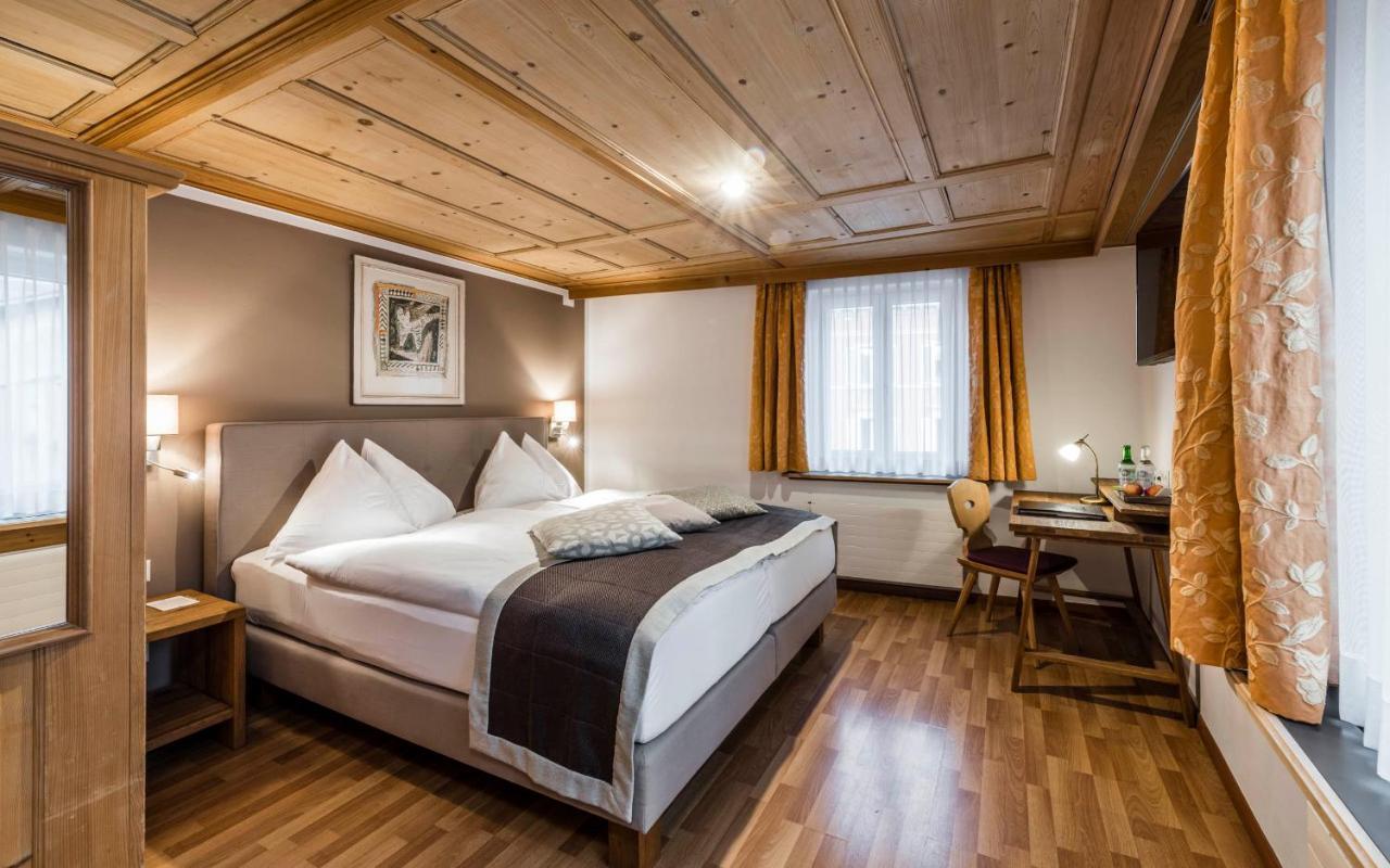 Stern 4*