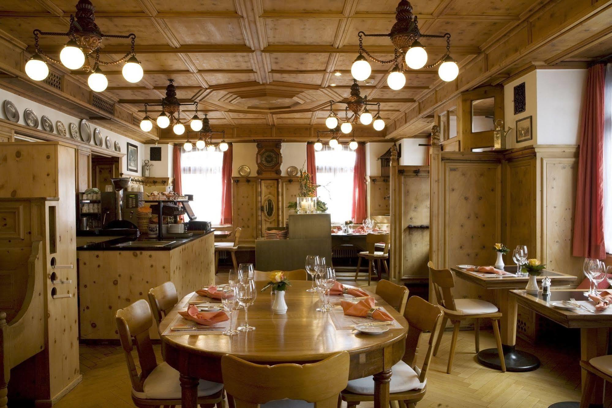 Stern Hotel 4*